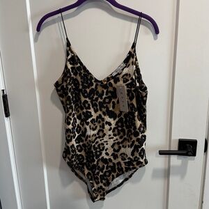 GAZE Animal Print Leopard V Neck Bodysuit Large NWT